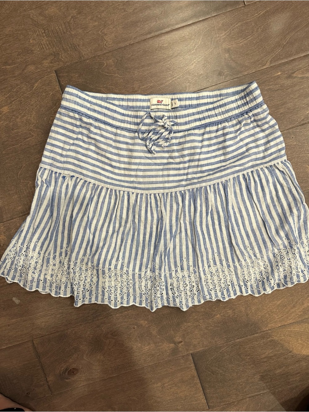 Vineyard Vines Light Blue and White Striped Eyelet Skirt